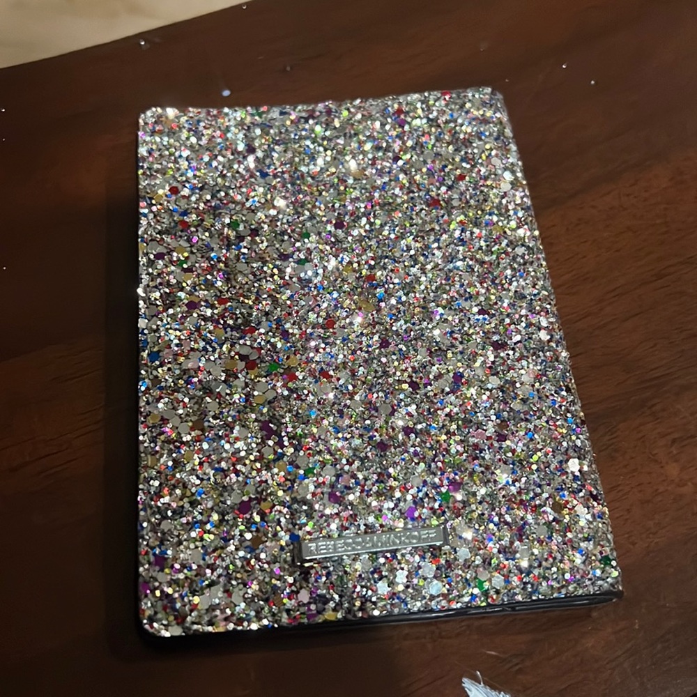 Wallet, fancy, shiny, Rebecca minkoff Brand